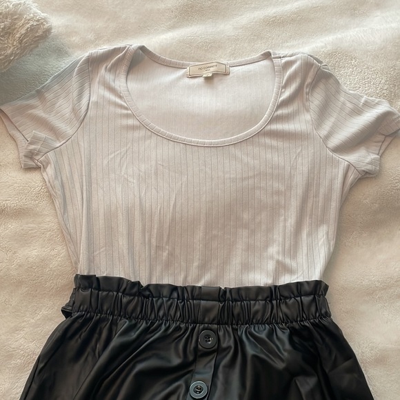 No Comment dress with black button skirt Size Small - Picture 4 of 8